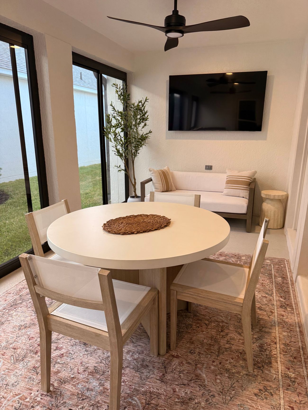 Comfortable secondary living space